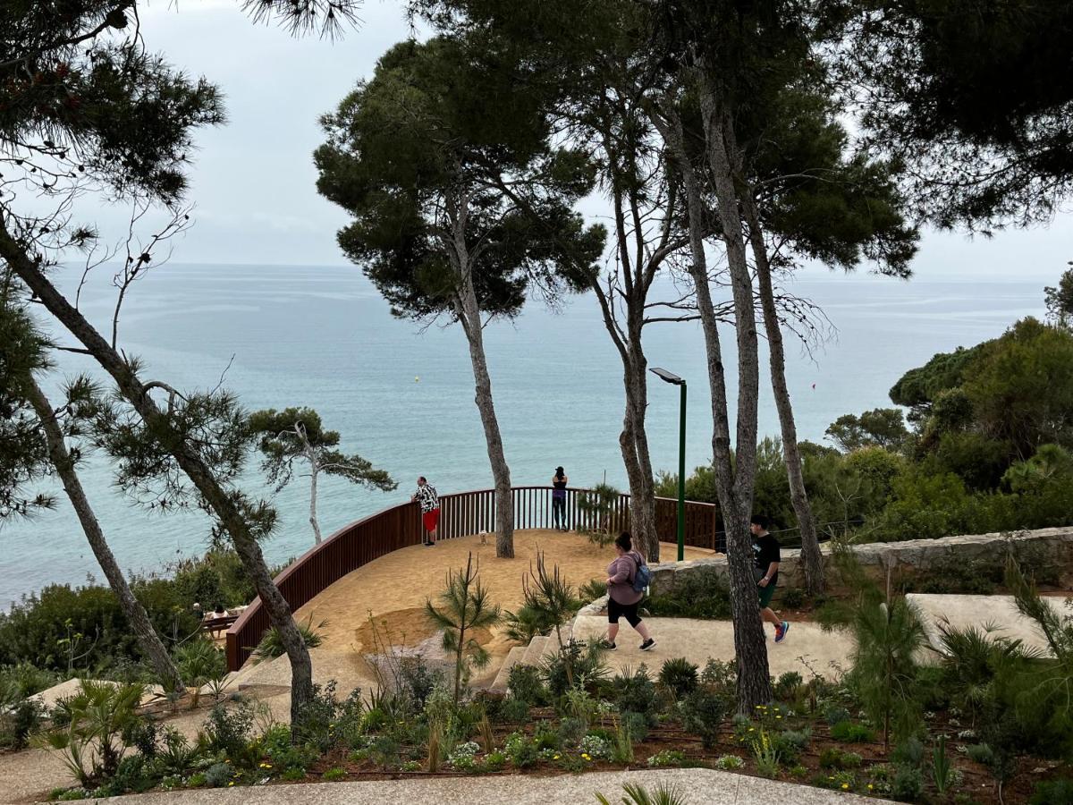 Cala Dorada Apartment ซาลอว์ ภายนอก รูปภาพ