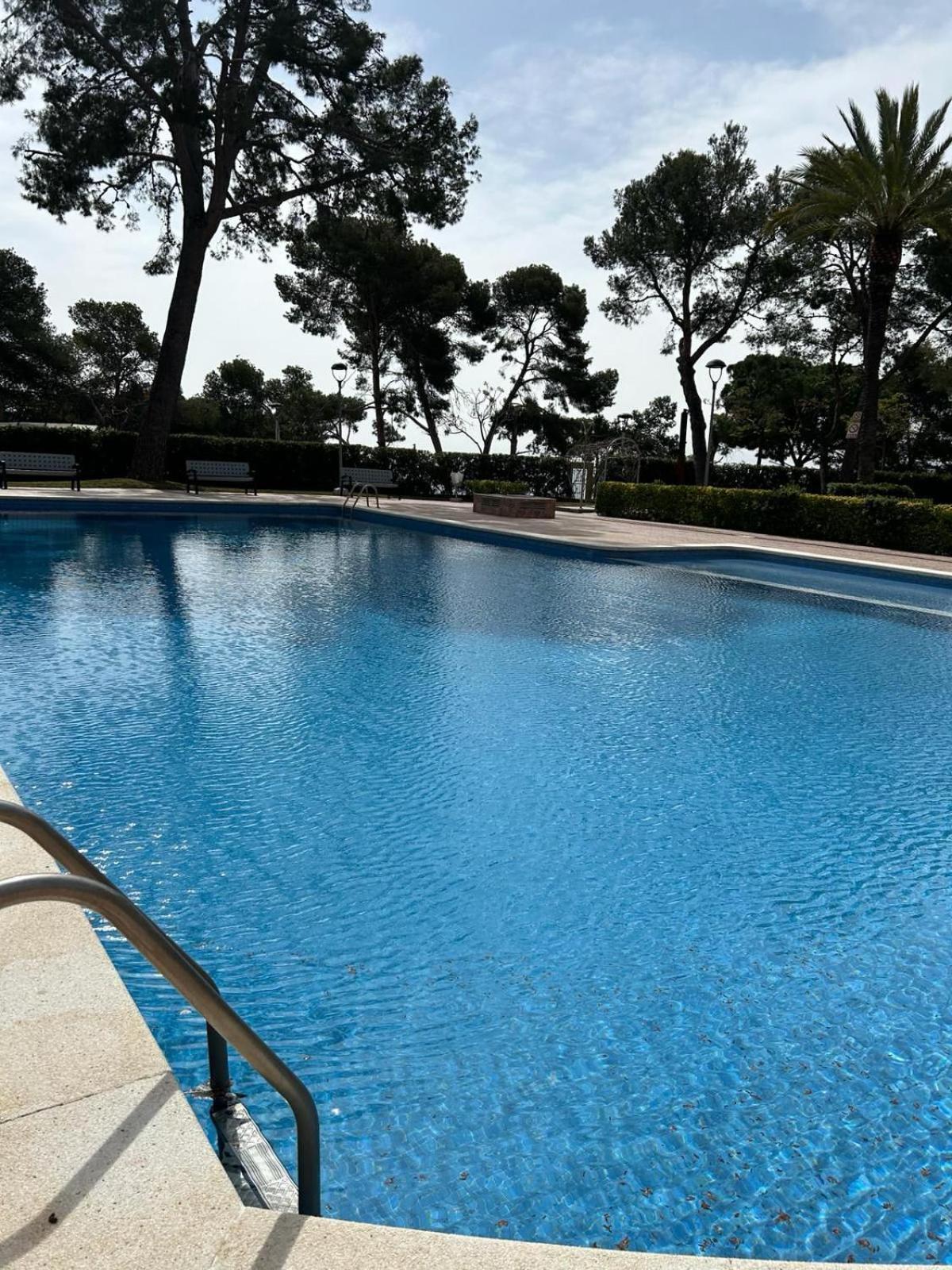 Cala Dorada Apartment ซาลอว์ ภายนอก รูปภาพ